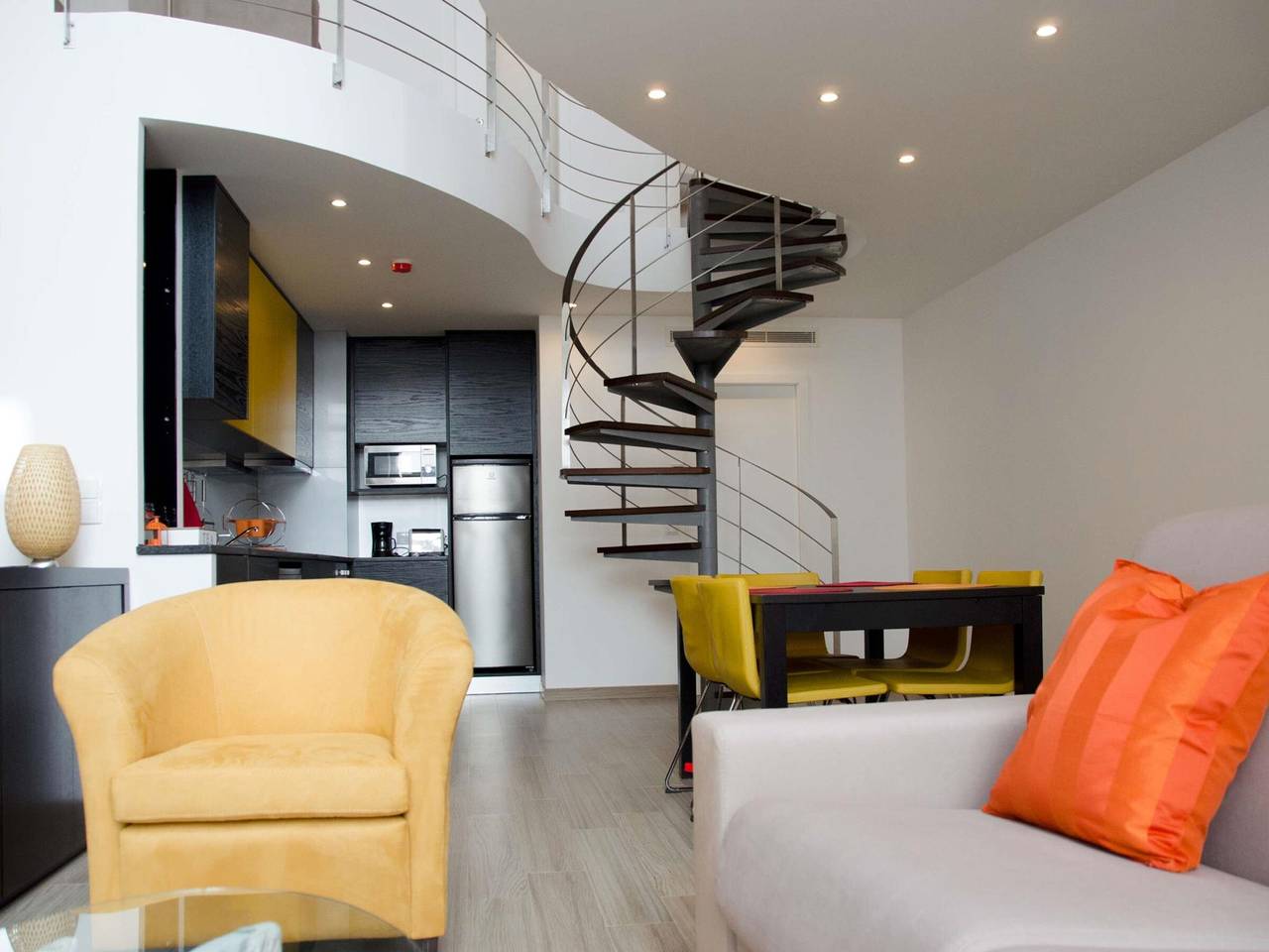 Gehele studio, Porto Náutico Spa 8 | Loft Studio in Cedofeita, Porto