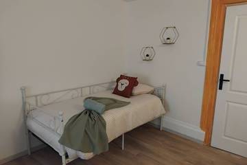 Appartement De Vacances pour 12 Personnes dans Cholet, Vallée de la Loire, Photo 2
