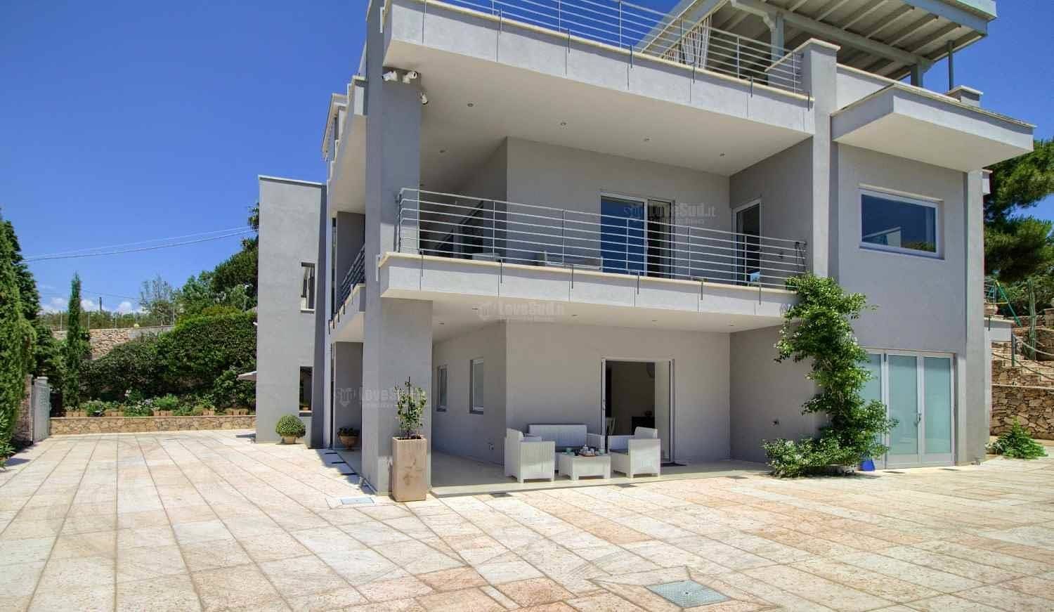 Apt B - Beach View Villa Controvento in Torre Vado, Gulf of Taranto