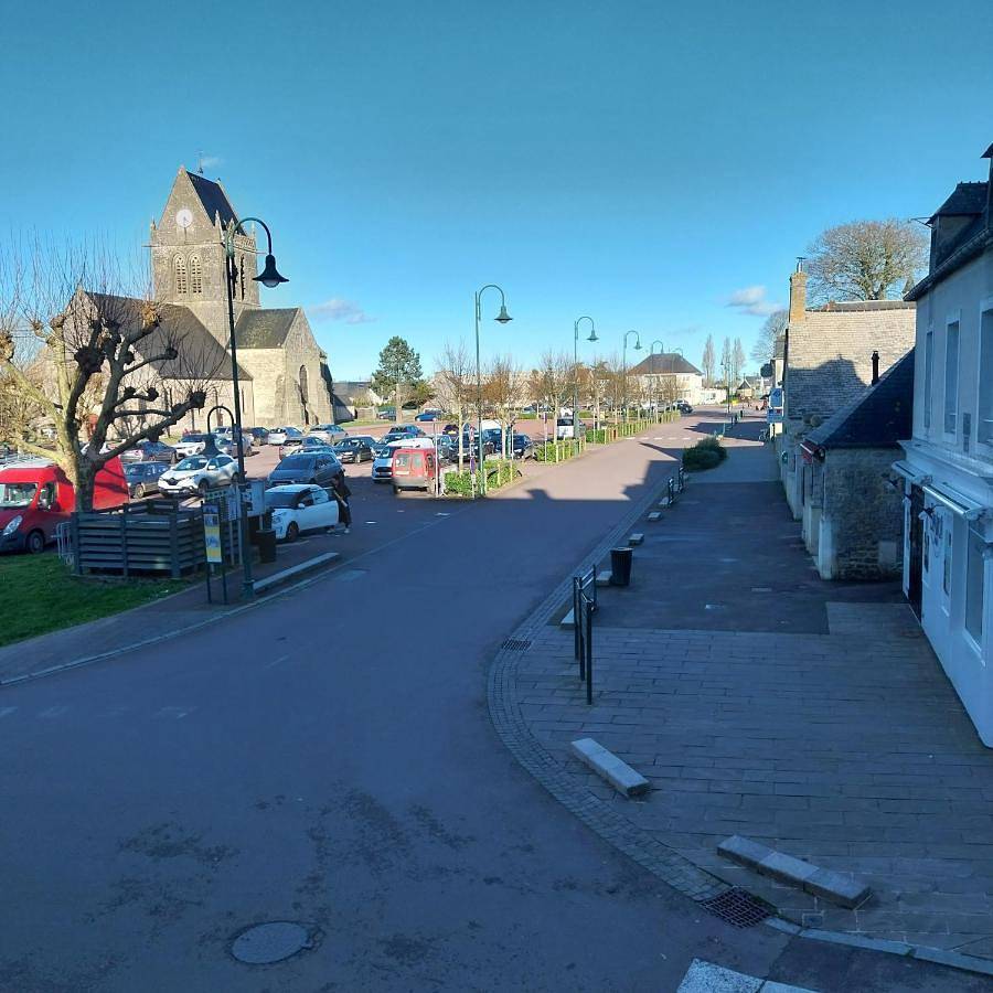 Appartement entier, Apartment in Sainte-Mère-Église, Région de Cherbourg