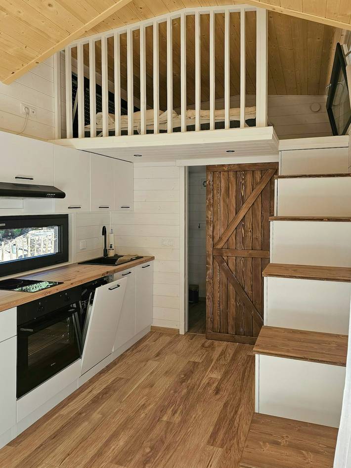 Tiny House unter Kirschbäumen im Seenland in Elsterheide, Lausitzer Seenland