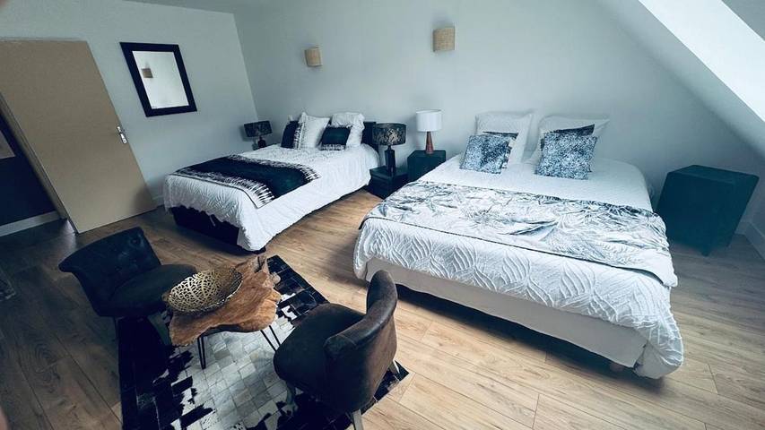 Chambre d’hôte pour 4 personnes, avec Terrasse et Jardin