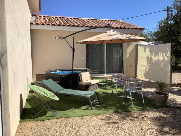 Chambre d’hôte pour 2 personnes, avec jacuzzi et jardin à Sillans-la-Cascade - 2