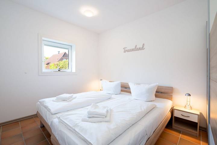 Nst Ferienhaus "Ostseeschatulle" - 2,6 km zur Schön Klinik in Neustadt in Holstein, Ostholstein