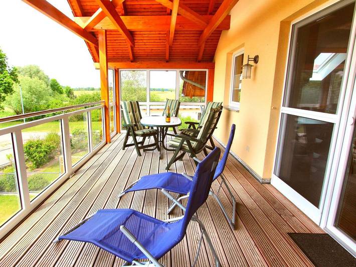 Ferienwohnung für 7 Personen, mit Terrasse und Sauna in Klink