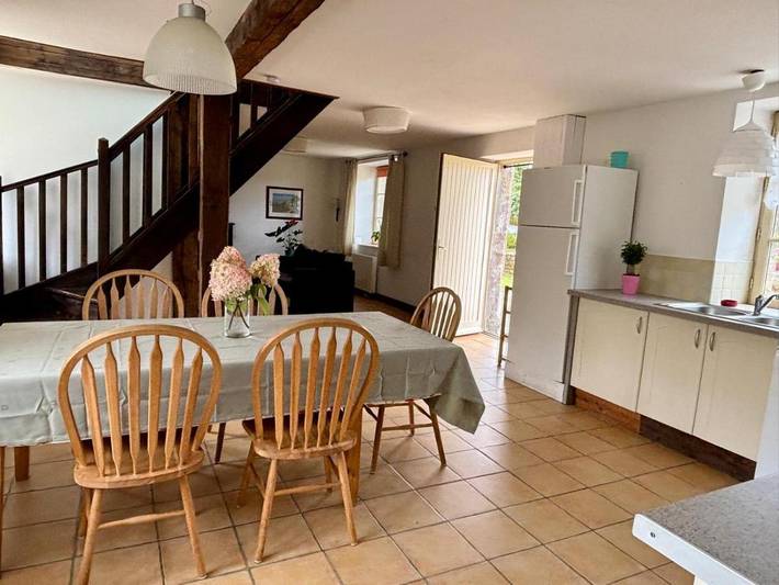 Location de vacances pour 5 personnes, avec terrasse ainsi que jardin et vue à Plouray - 3