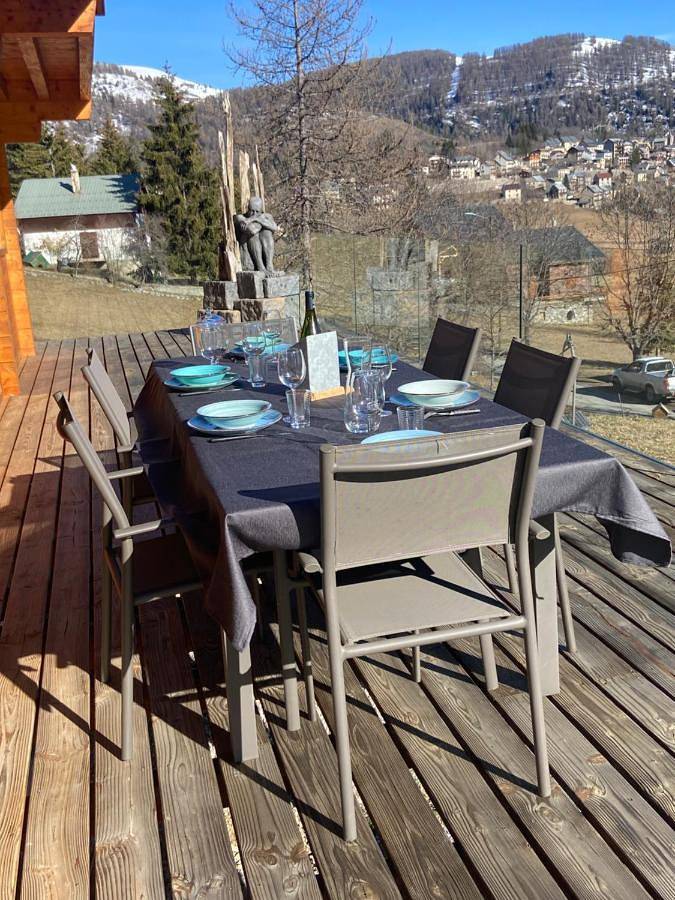 Gîte pour 8 personnes, avec vue et jardin, adapté aux familles à Beuil - 4