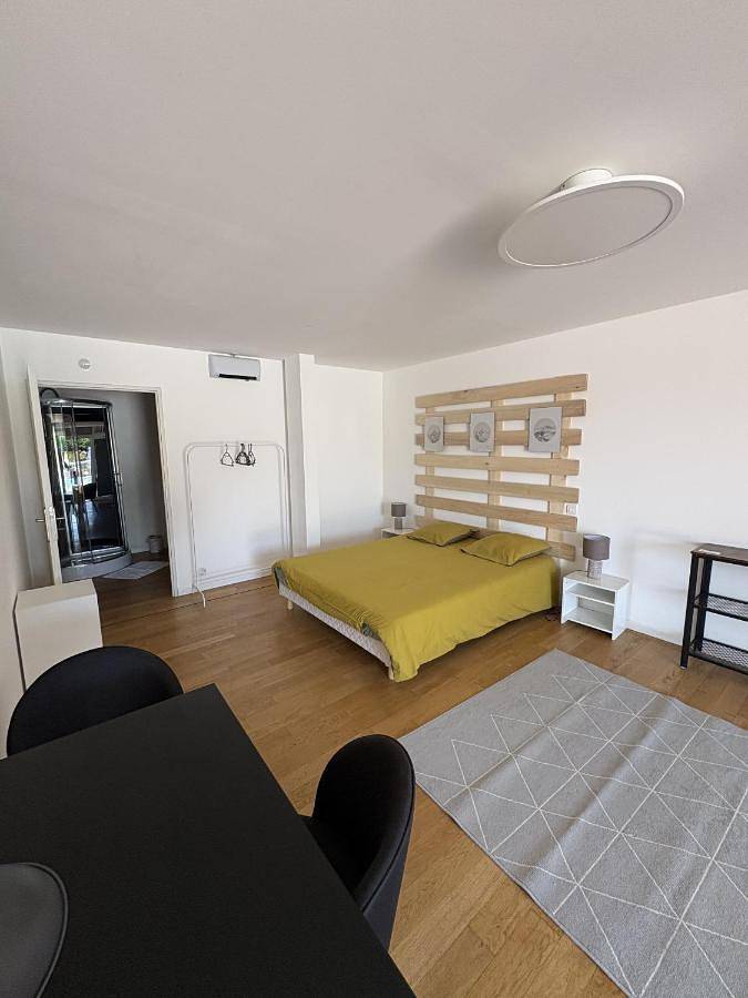 Chambre d’hôte pour 6 personnes, avec terrasse et vue dans le Lot - 2