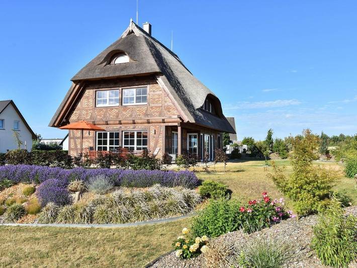 Ferienhaus für 10 Personen, mit Terrasse und Garten in Pudagla