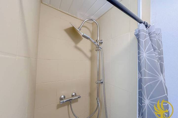 Apartamento entero, Le Spacieux, Gare et Centre, Fibre et Bureau, Idéal Pro in San Quintín (Aisne), Aisne
