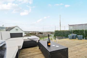 Cottage for 8 People in Trearddur Bay, North-Wales, Photo 2