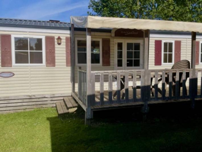 Camping pour 4 personnes, avec piscine à Saint-Lunaire