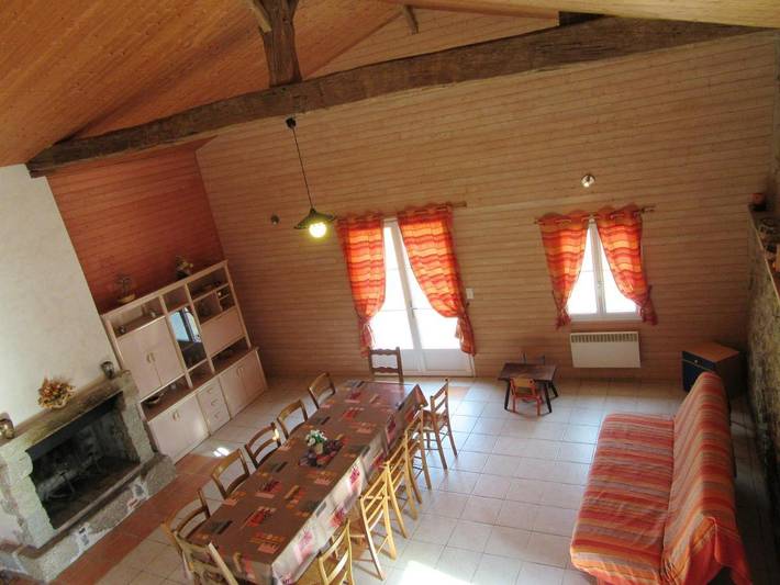 Location de vacances pour 6 personnes, avec Piscine et Vue sur le lac à Moutiers-sous-Chantemerle - 3