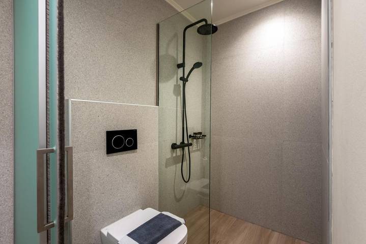 Gîte pour 4 personnes, avec terrasse et vue dans Chóra Sfakíon - 3