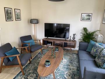 Gîte pour 4 personnes, avec terrasse et jardin dans Office De Tourisme De La Roche Posay