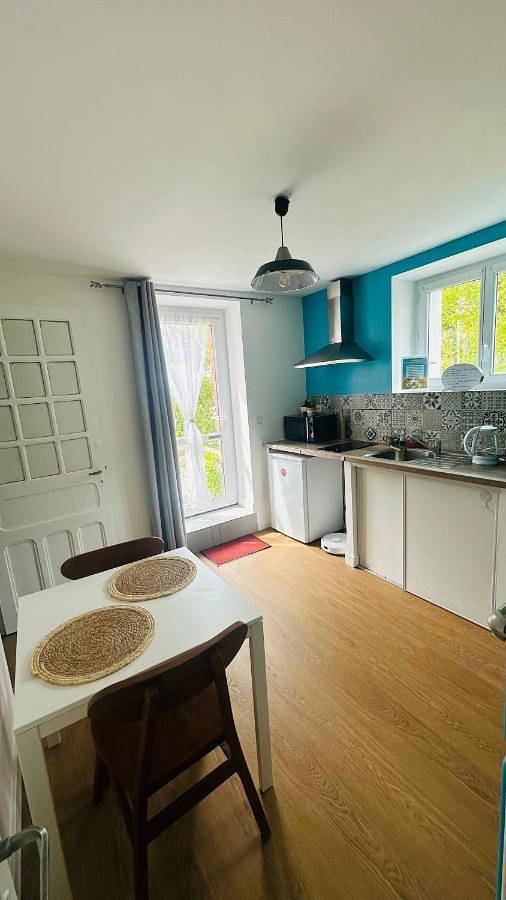 Appartement entier, Logement indépendant,calme à 2 pas du centre ville in Lannion, Ceinture Dorée