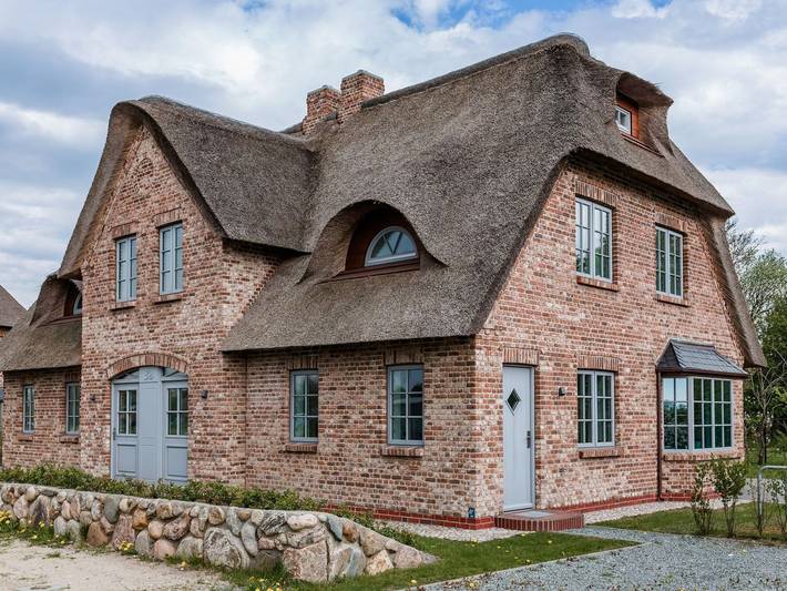 Wattenkieker - Moderne Ferienhaushälfte Wattenkieker mit Sauna, Garten und Terrasse in Borgsum in Borgsum, Föhr