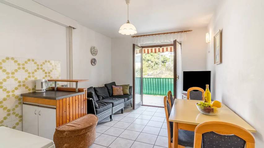 Ferienwohnung für 5 Personen, mit Terrasse in Mali Lošinj - 2