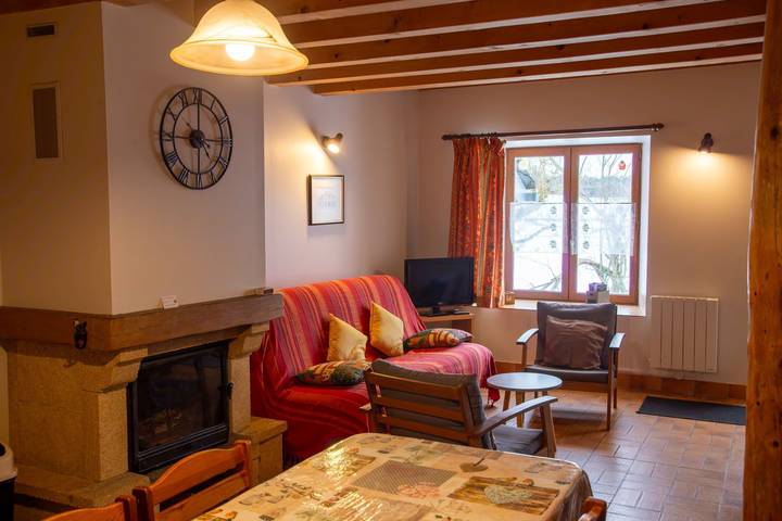 Gîte pour 4 personnes, avec jardin à Moudeyres - 3