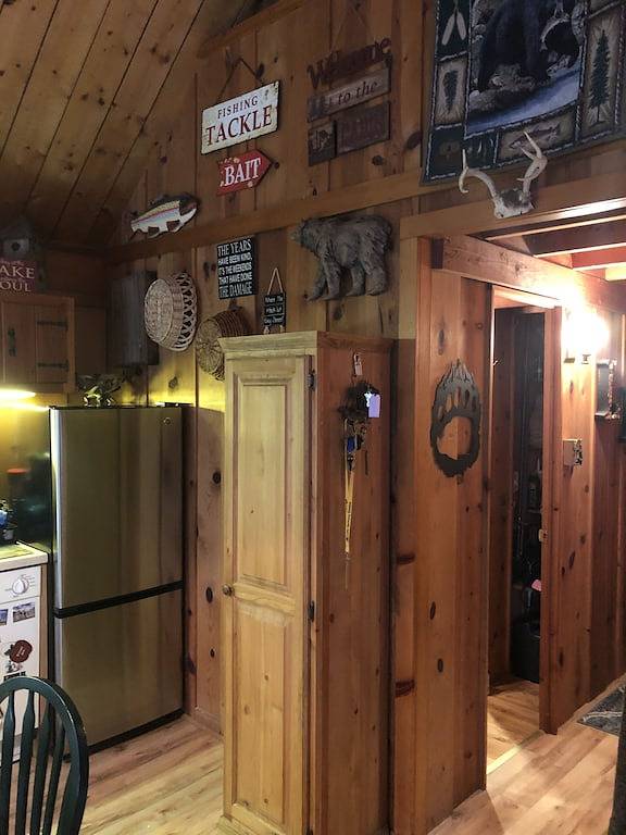 Black Bear Cosy Cabin Chalet, Lakeview, Kajaks zur Verfügung in Hickory Run State Park