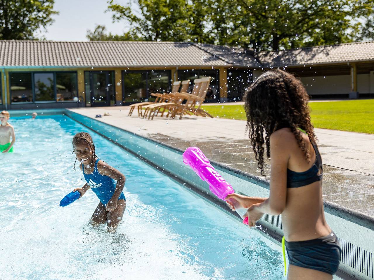 Schönes Ferienhaus mit Sprudelbad in Hellendoorn, Sallandse Heuvelrug