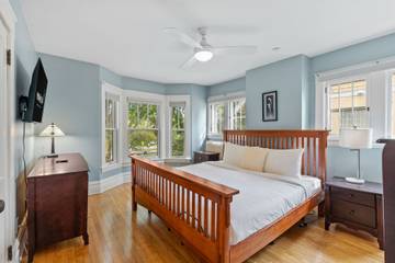 Vacation Rental for 7 Guests in Minneapolis, Twin Cities, Picture 2