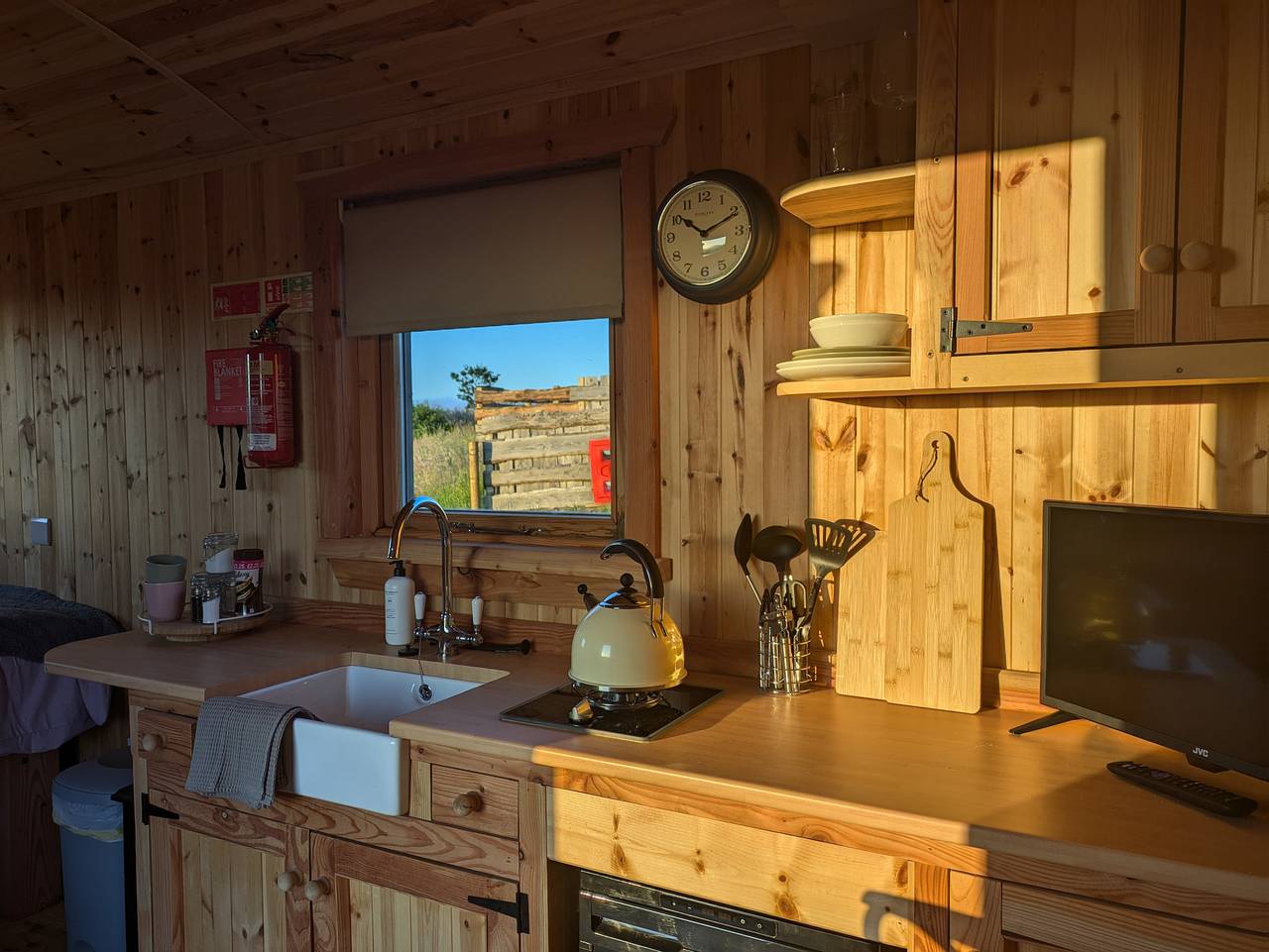 Hafan Gelli Sheperds Hut - Enlli in Pwllheli, Gwynedd