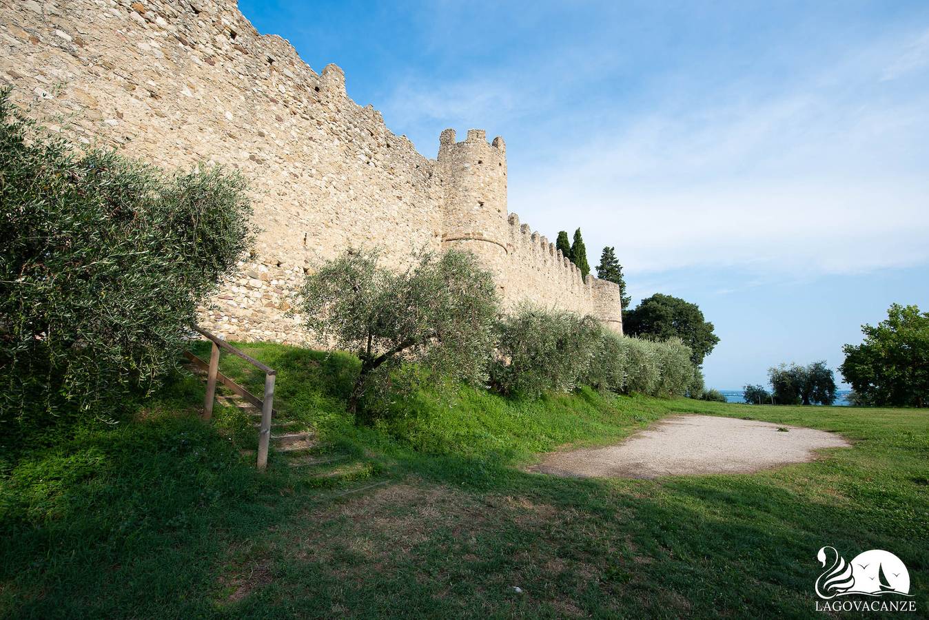 Ganze Wohnung, Residenza Elena - Appartamento Mille Miglia in Moniga del Garda, Gardasee-Berge