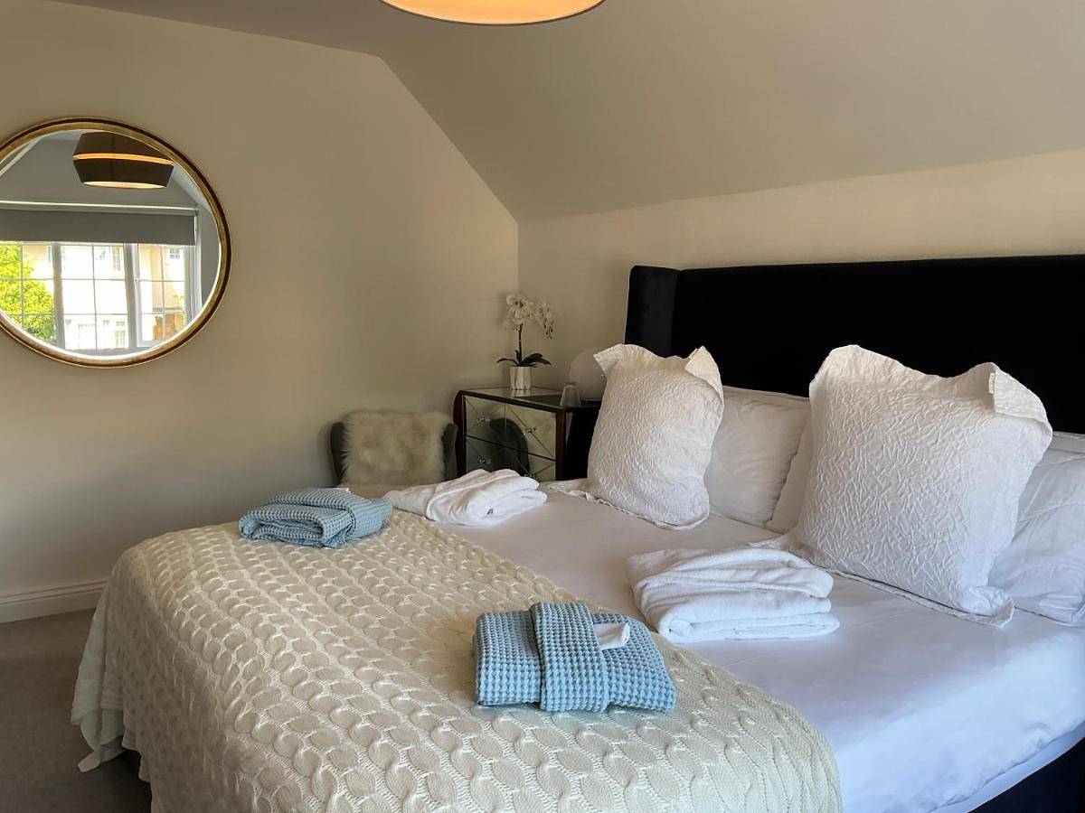 King Room in Frinton on Sea, Frinton and Walton