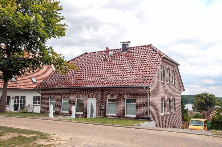 Ferienwohnung für 5 Personen, mit Garten und Balkon, mit Haustier in Flecken Zechlin