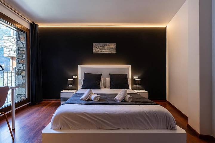 Appartement entier, Appartement moderne Arinsal 2 chambres, 4 pers, Parking inclus in La Massana, Pal Arinsal