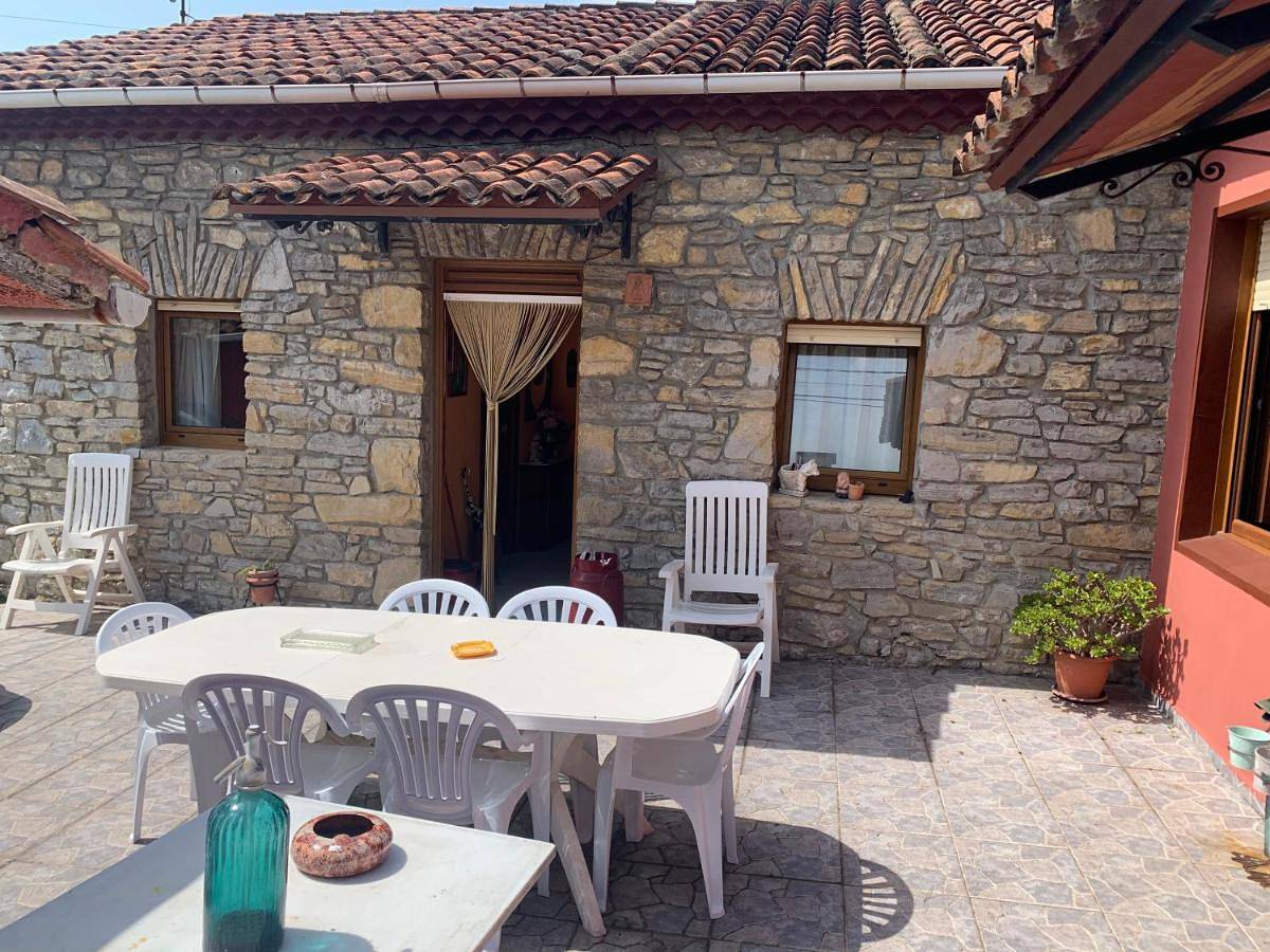 Three-Bedroom House in Gijón, Costa Verde