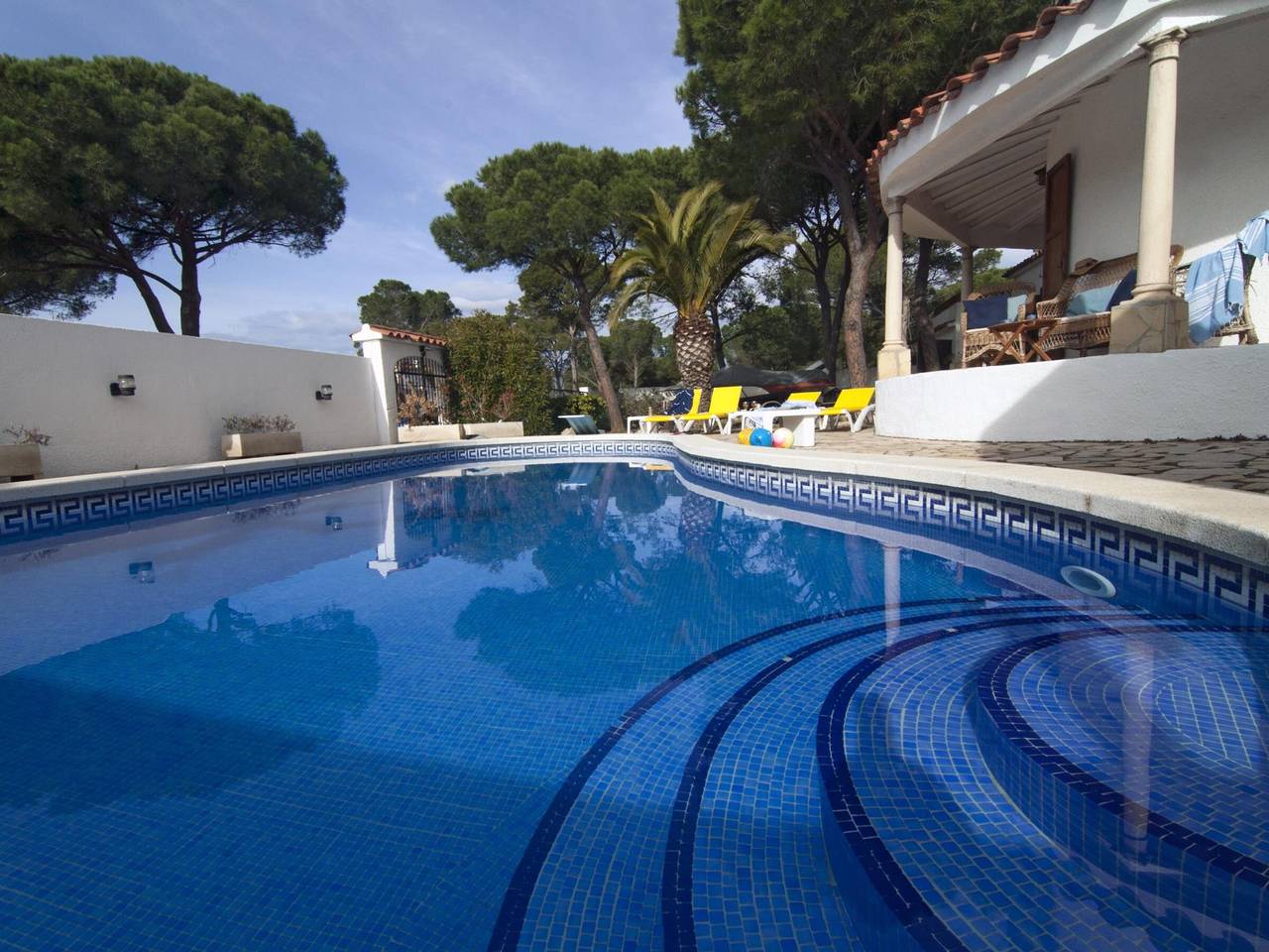 Villa Divina mit großem privaten Pool in L'Escala in l'Escala, Oberampurien