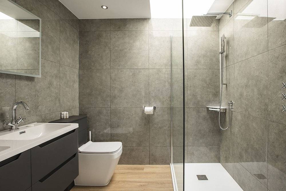 Entire apartment, Bright 2 Bed Flat in the heart of Old Town Swindon in Swindon, North Wessex Downs