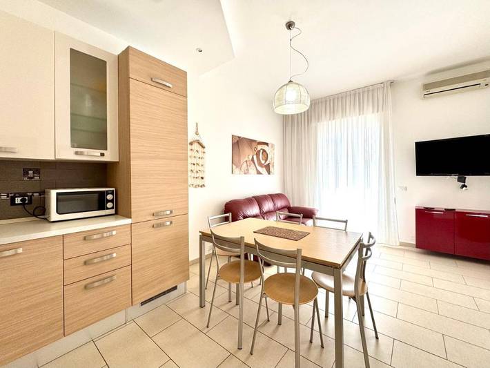 Ferienwohnung für 5 Personen, mit Balkon und Terrasse sowie Pool in Jesolo - 4