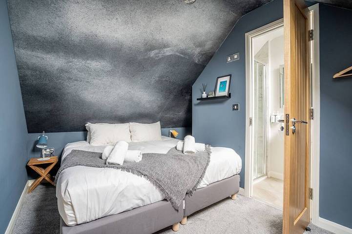 The Backyard N02 -  a family break that sleeps 6 guests  in 3 bedrooms in York, Yorkshire y Humber