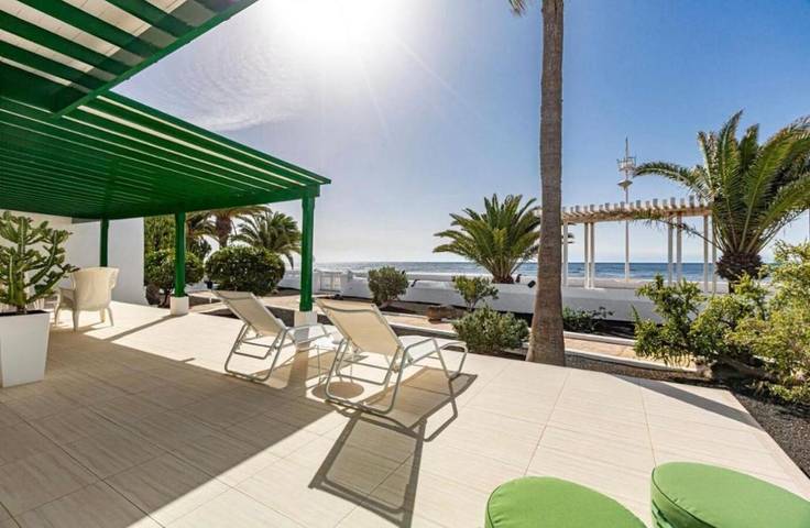 Villa voor 6 personen, met terras en tuin in San Bartolomé