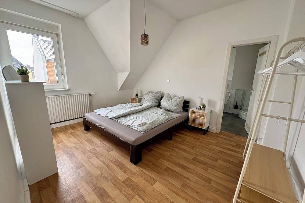 Appartamento intero, Modern Accommodation with Comfort & Prime Location in Holzwickede, Ruhrgebiet