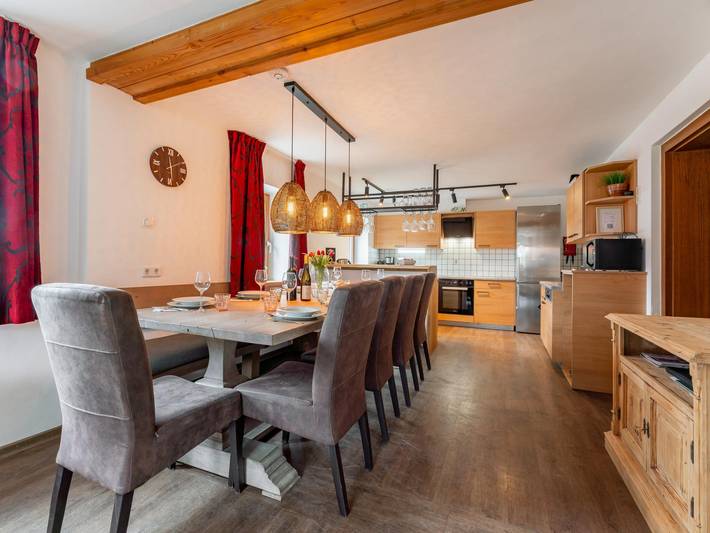 Geräumiges Haus mit Sauna in der Nähe des Skilifts
 in Bramberg am Wildkogel, Pinzgau