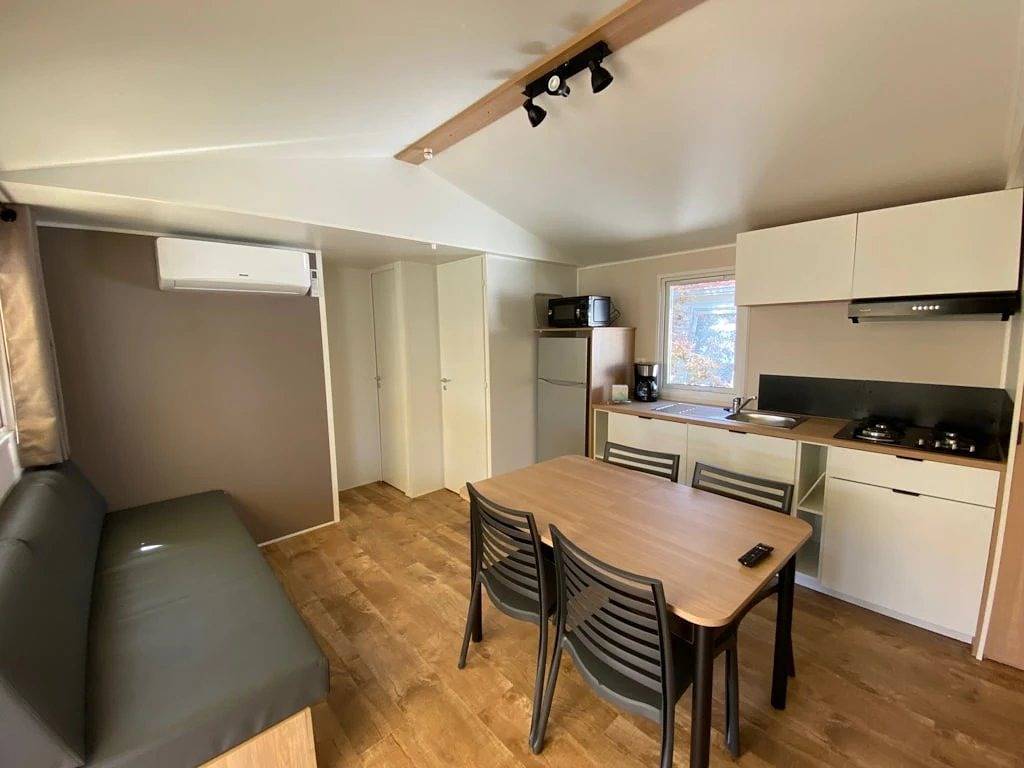 Camping 2 étoiles - Piscine  - ccb0fee in Villeneuve-lès-Maguelone, Côte d'Améthyste