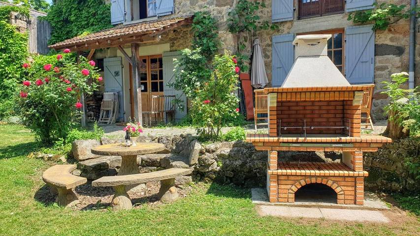 Location de vacances pour 15 personnes, avec jardin à Lamastre - 3