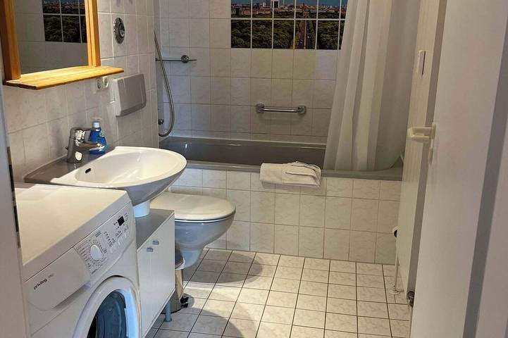 Ferienwohnung für 4 Personen, mit Garten und Balkon in Berliner Mauer - 4