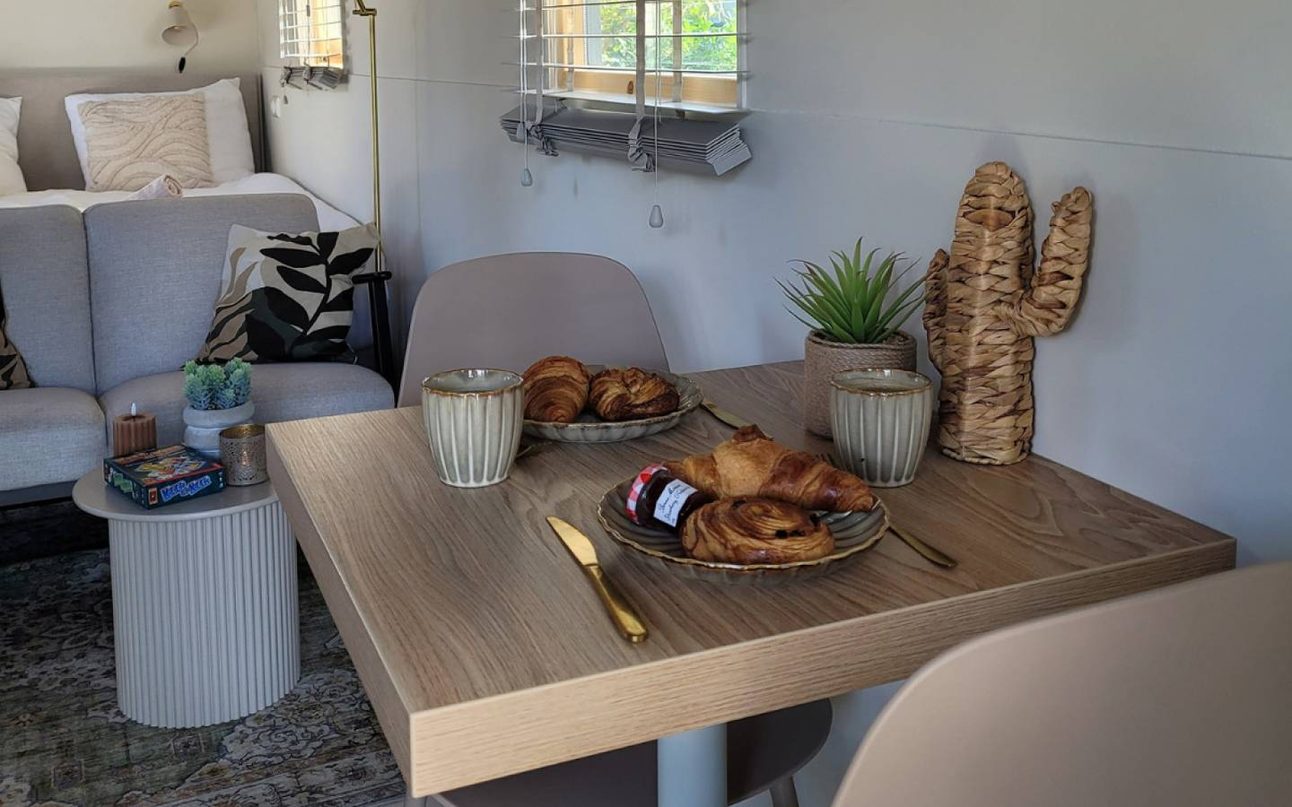 Gemütlicher Zigeunerwagen für 2 Personen mit Hottub auf einem kleinen Park Nähe Maastricht in Meerssen, Limburg (Niederlande)