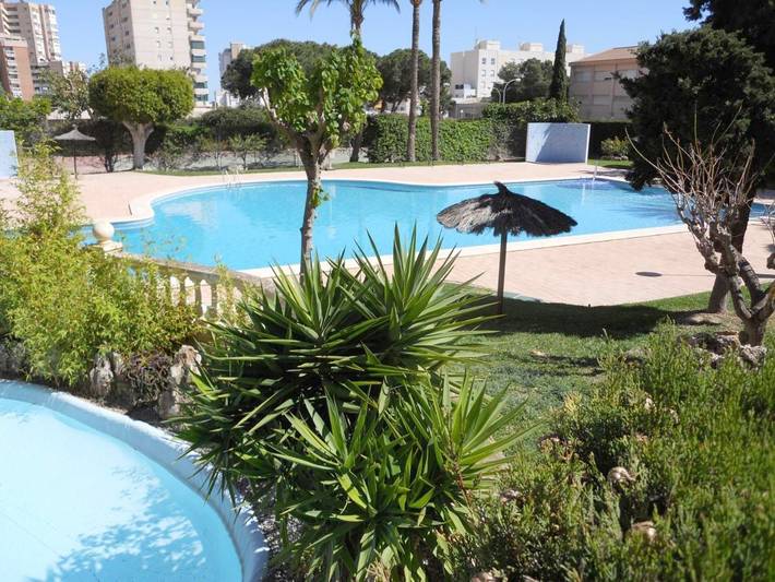 Apartamento de vacaciones para 5 personas, con piscina además de jardín y vistas - 1