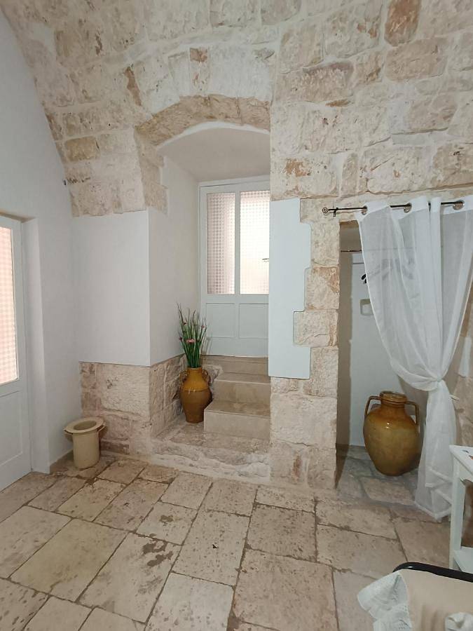 Location de vacances pour 4 personnes, avec vue ainsi que piscine et jardin, animaux acceptés à Antonelli