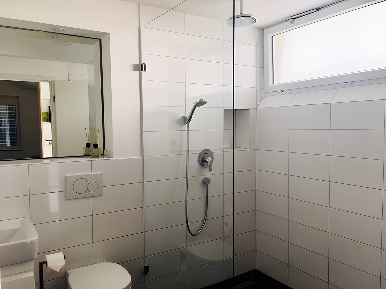 Ganze Wohnung, Ferienwohnung 'Südgarten' mit Rebenblick, privater Terrasse und Wi-Fi in Vogtsburg - Oberrotweil, Vogtsburg im Kaiserstuhl