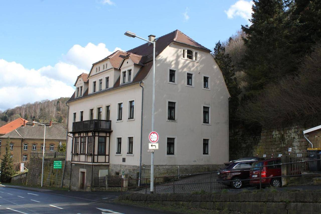 Ganze Wohnung, Apartment with Mountain View in Königstein, Elbsandsteingebirge