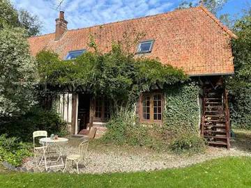 Location de vacances pour 8 personnes, avec jardin à Lammerville