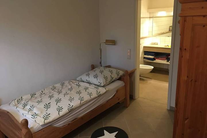 Ferienhaus für 7 Personen, mit Garten und Terrasse sowie Sauna in Hannover und Umgebung - 3