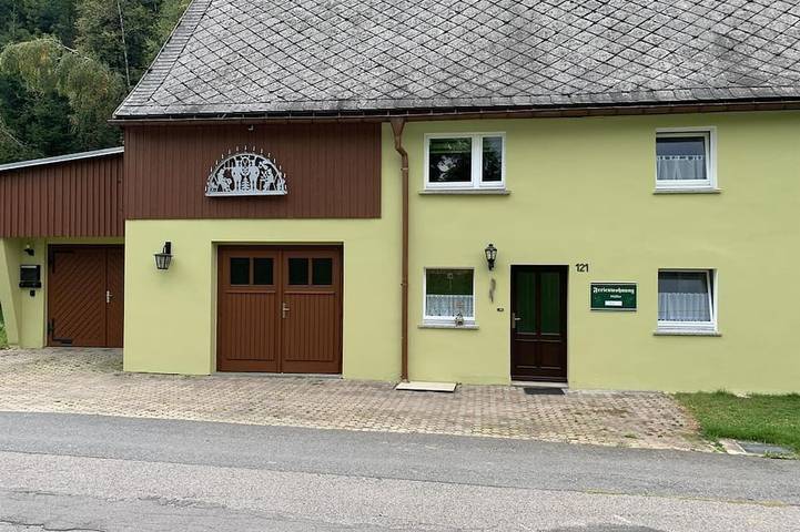 Ferienwohnung für 2 Personen, mit Terrasse in Neuhausen/Erzgebirge - 2